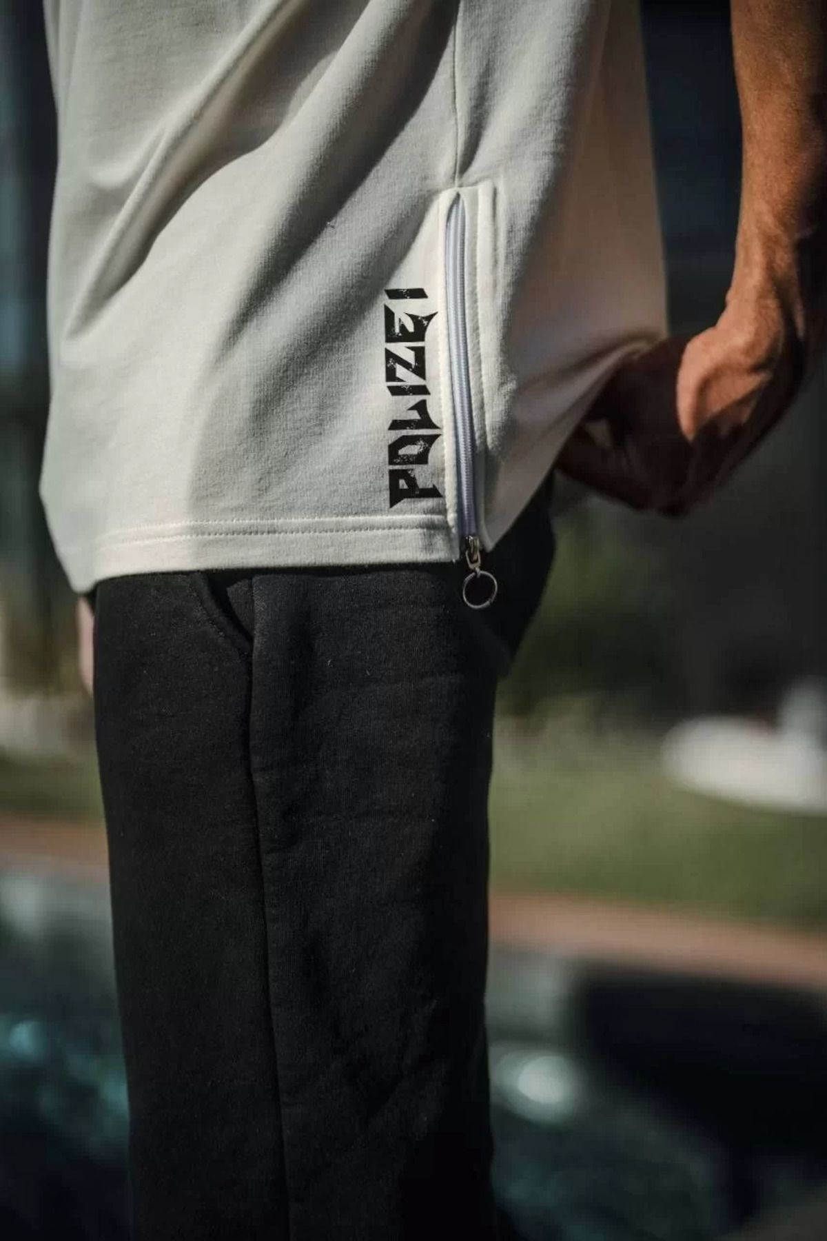 Unisex İki Yandan Fermuarlı Parçalı Baskılı Oversize T-Shirt - Be