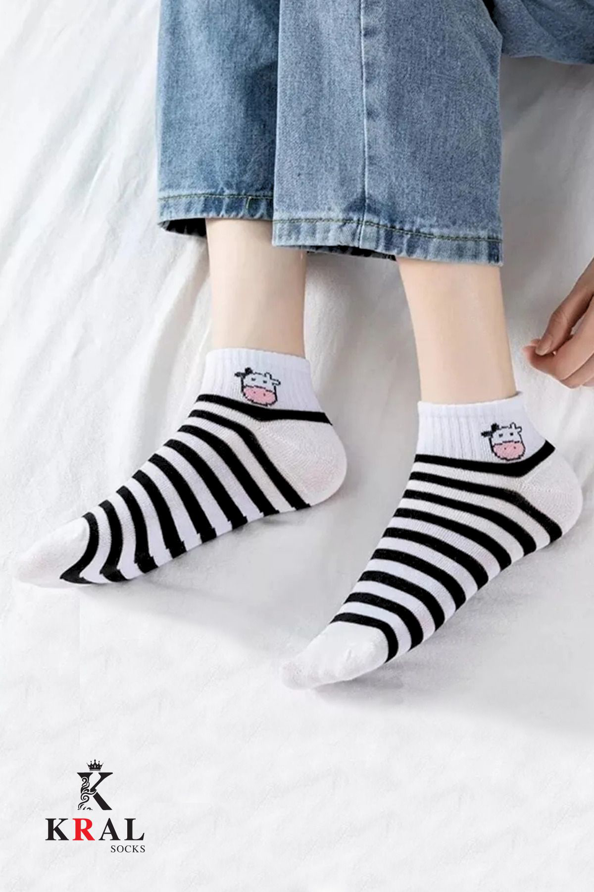 Unisex Kadın Erkek (4 Çift) Siyah Beyaz İnek Desenli Özel Tasarım
