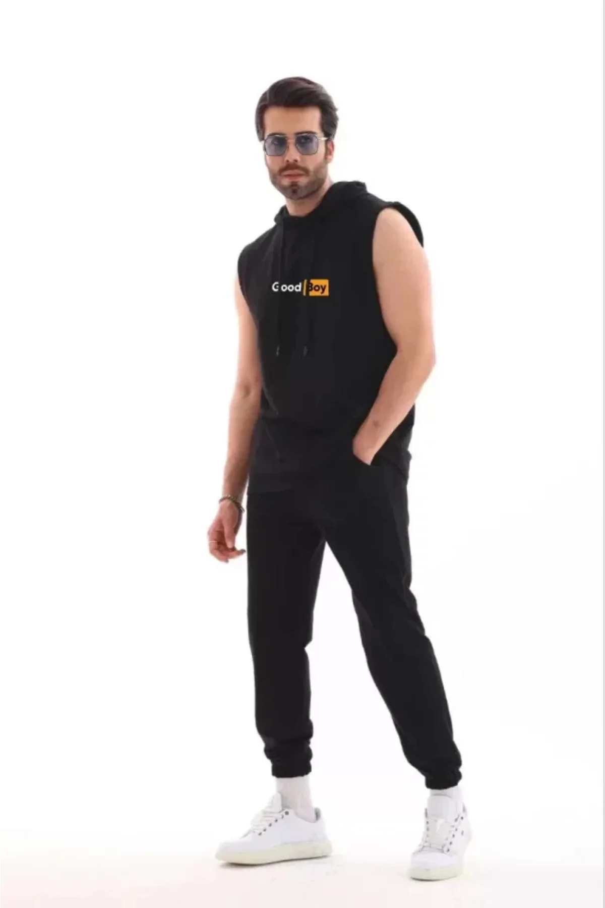 Unisex Kapşonlu Kolsuz Oversize Baskılı Tişört - Siyah Unisex Kapşonlu Kolsuz Oversize Baskılı Tişört - Siyah