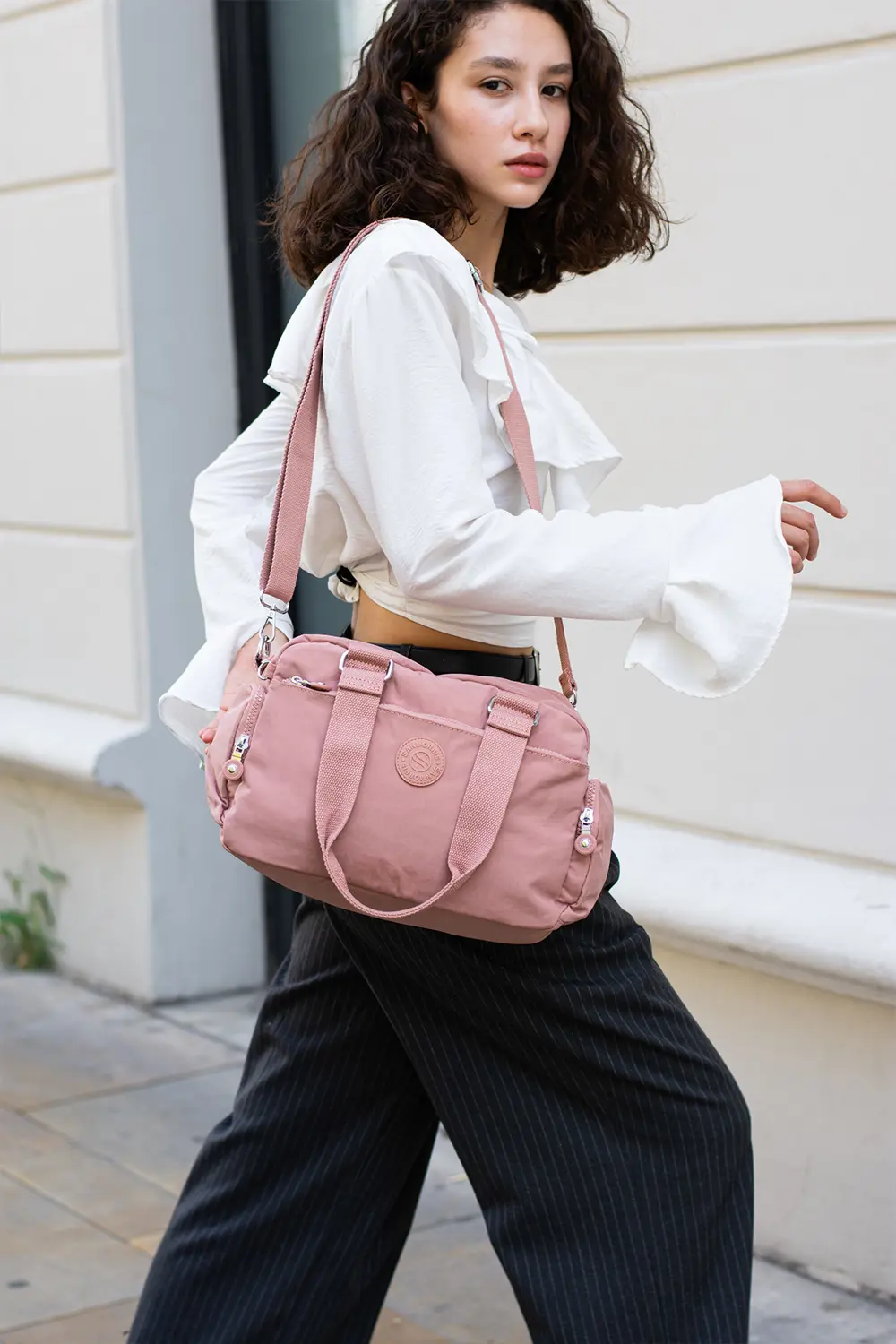 Unisex Krinkıl Kumaş Pembe Renkli Omuz Ve Çapraz Askılı Çanta