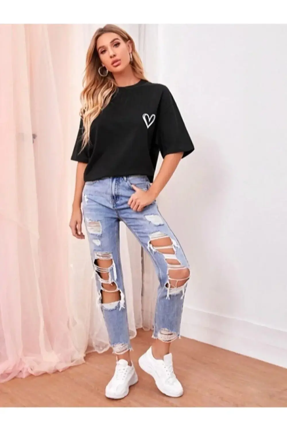 Unisex Minimal Kalp Baskılı Oversize Bisiklet Yaka Siyah T-shirt