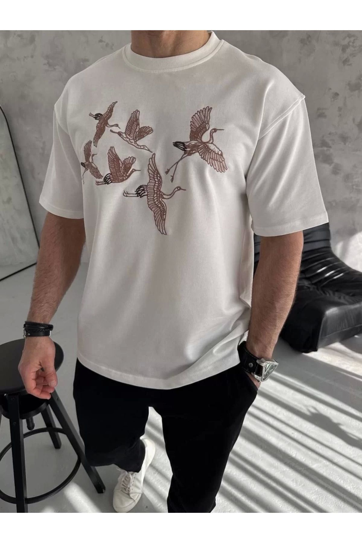 Unisex Nakış İşlemeli T-Shirt - Beyaz