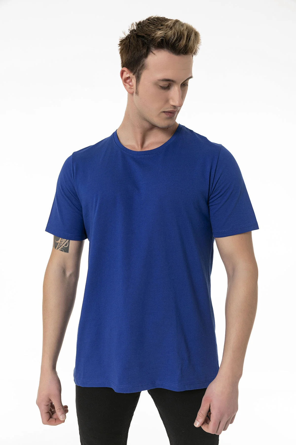 Unisex Pamuklu Bisiklet Yaka Kısa Kollu T-shirt