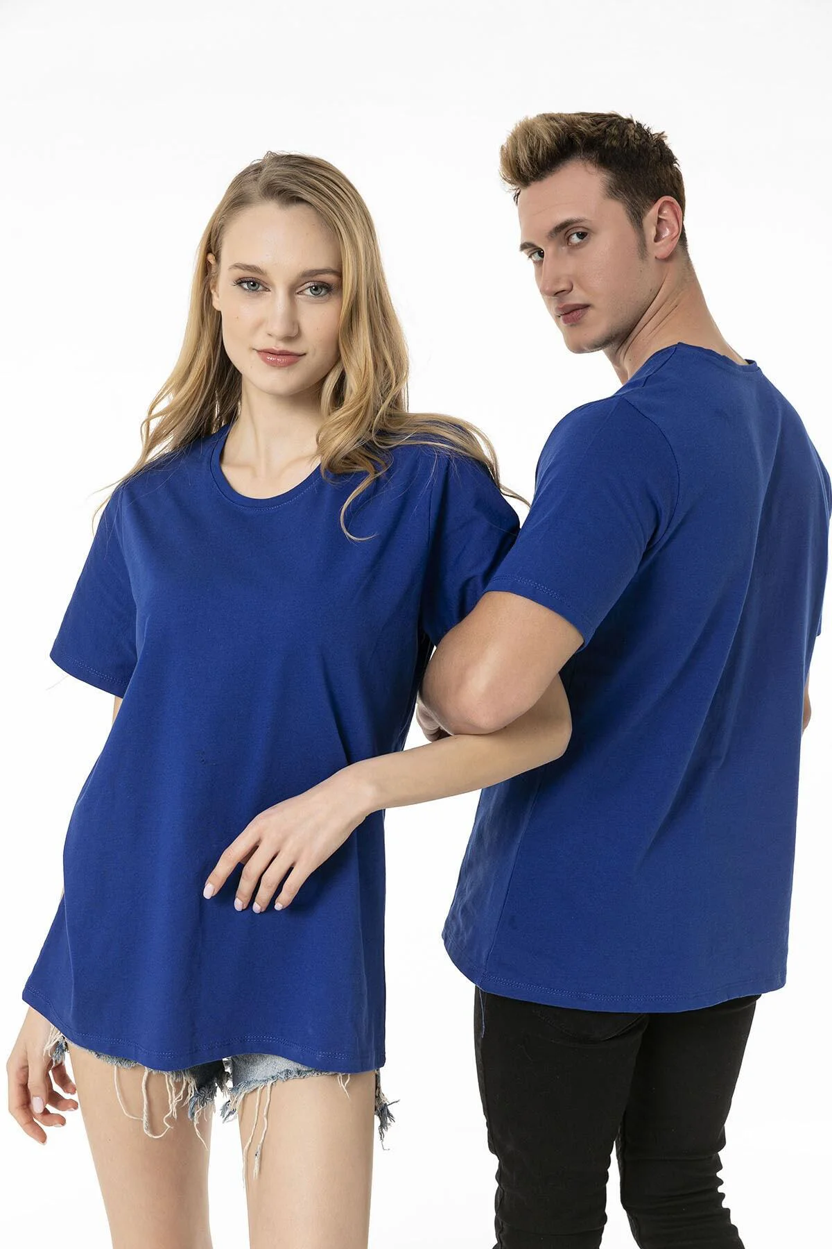 Unisex Pamuklu Bisiklet Yaka Kısa Kollu T-shirt