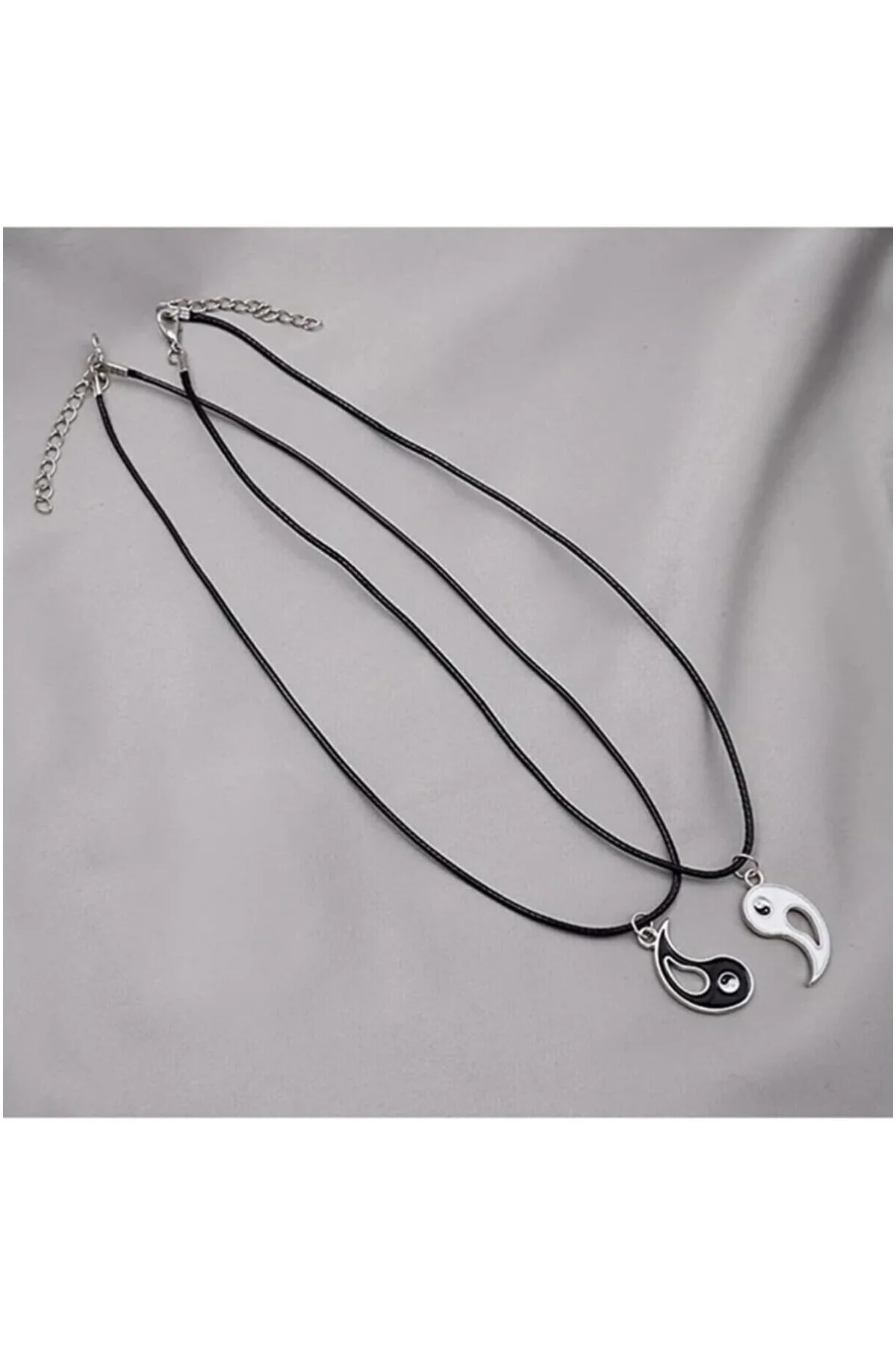 Unisex Siyah Yin Yang Best Friends Kolye, Arkadaşlık Ve Sevgili Kolyesi,Çok Renkli Tek Ebat
