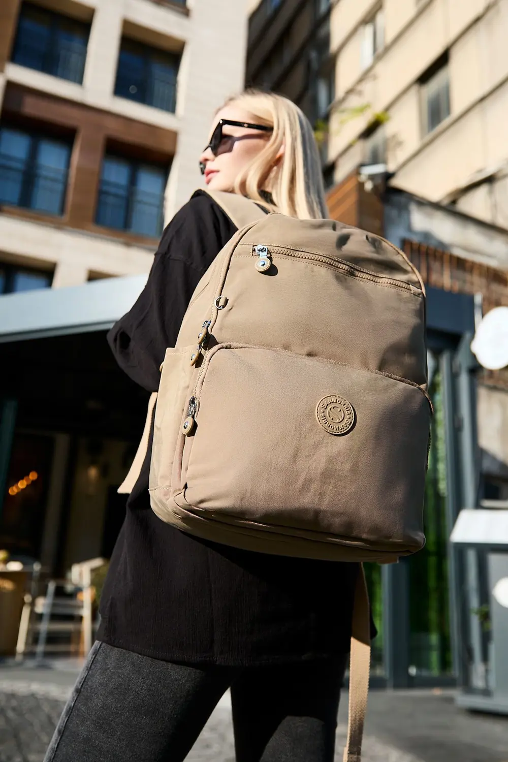 Unisex Suya Dayanıklı Orta Boy Krinkıl Kumaş Çok Gözlü Bej Laptop