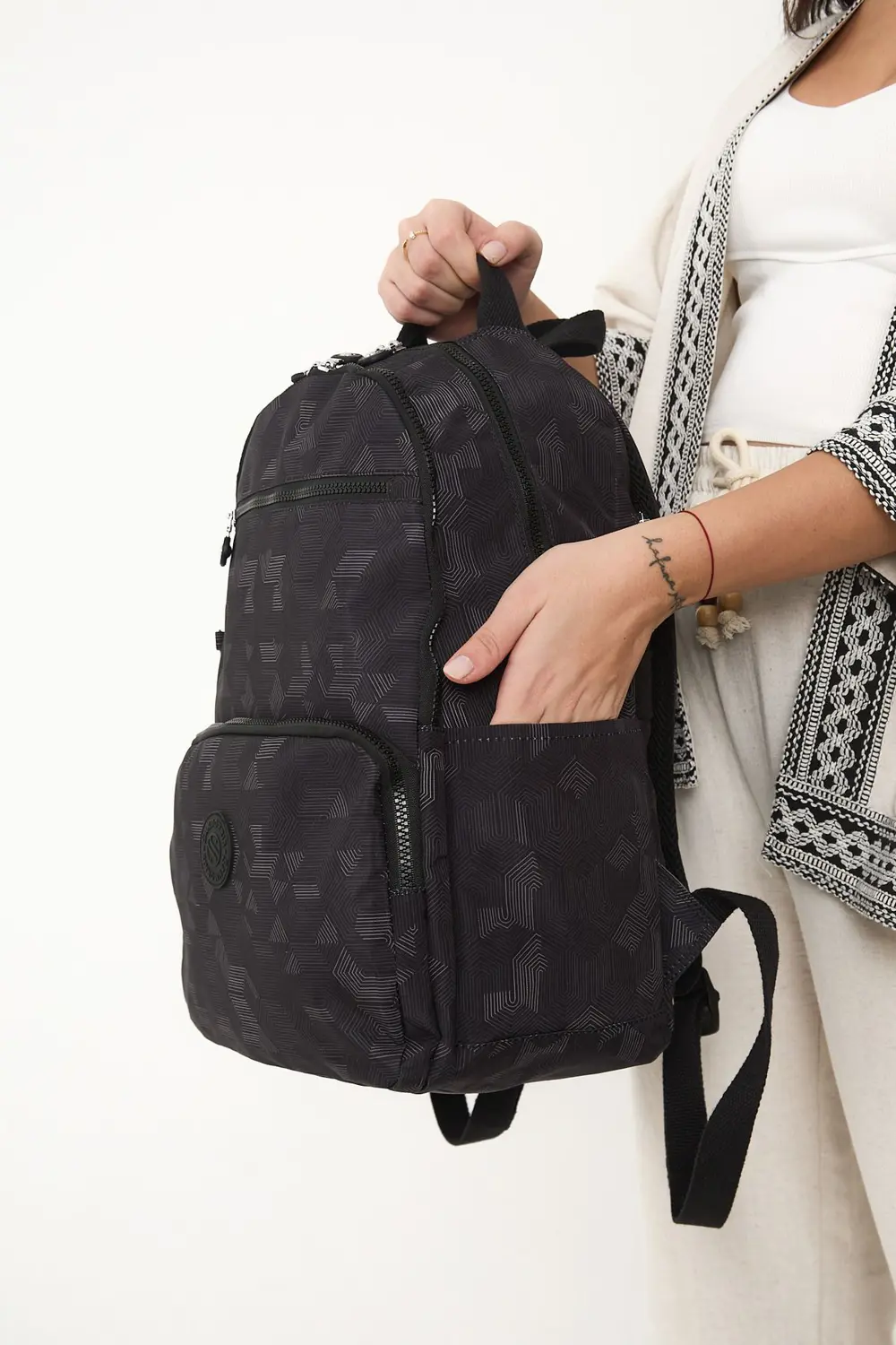 Unisex Suya Dayanıklı Orta Boy Krinkıl Kumaş Siyah Desenli Laptop