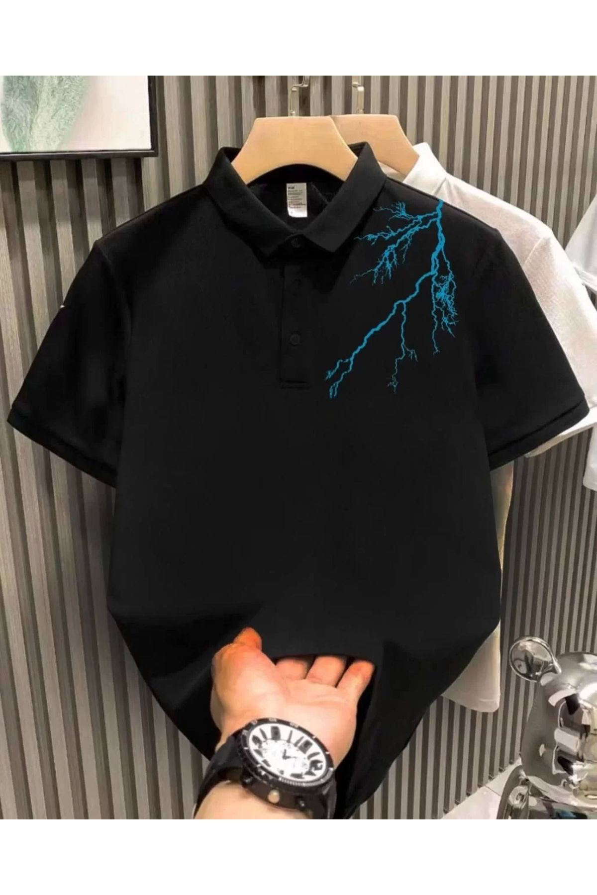 Unisex Yakası Düğmeli Oversize Baskılı T-Shirt - Siyah