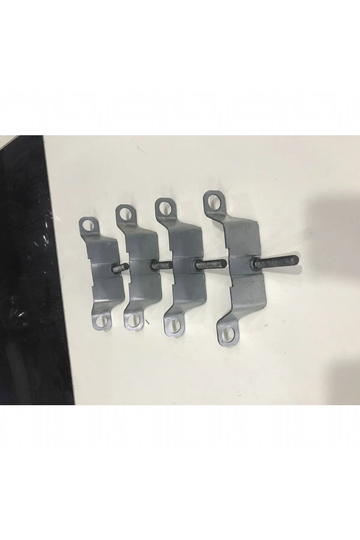 Universal 16 İnç Jant Kapağı 1 Adet Kapak 1 Adet Fırfır 1 Adet Ayak