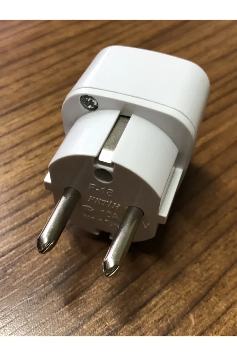 Üniversal Ingiliz Çevirici Beyaz Erkek Elektrik Priz Dönüştürücü