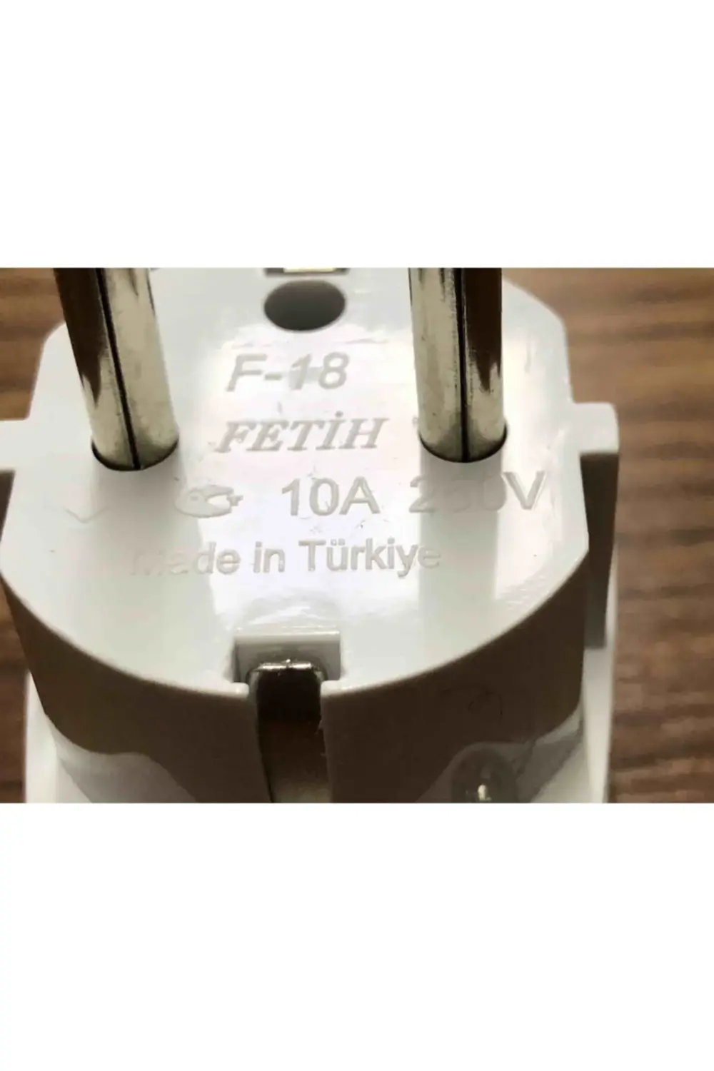 Üniversal Ingiliz Çevirici Beyaz Erkek Elektrik Priz Dönüştürücü