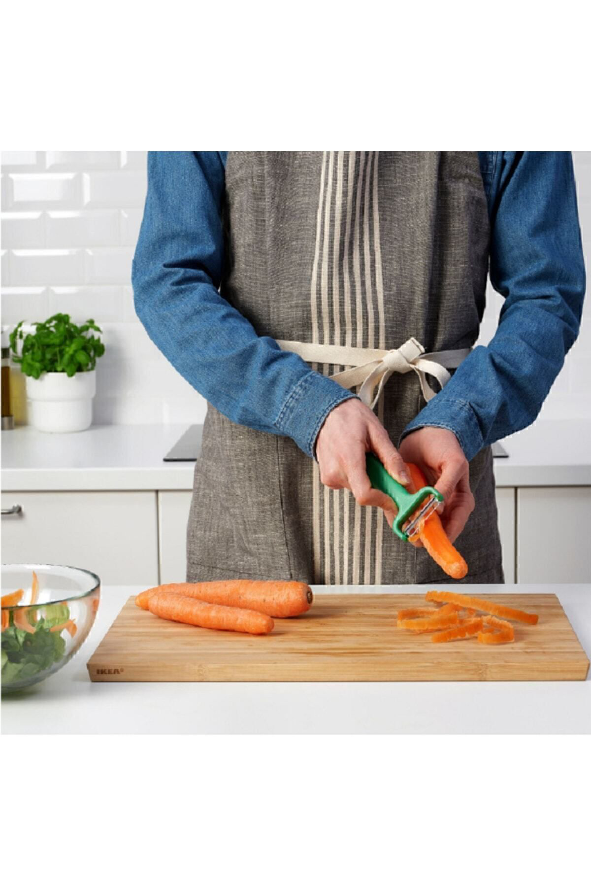 Uppfylld Pizza Kesici + Yeşil Patates Soyacağı + Yeşil Soyacak 1 