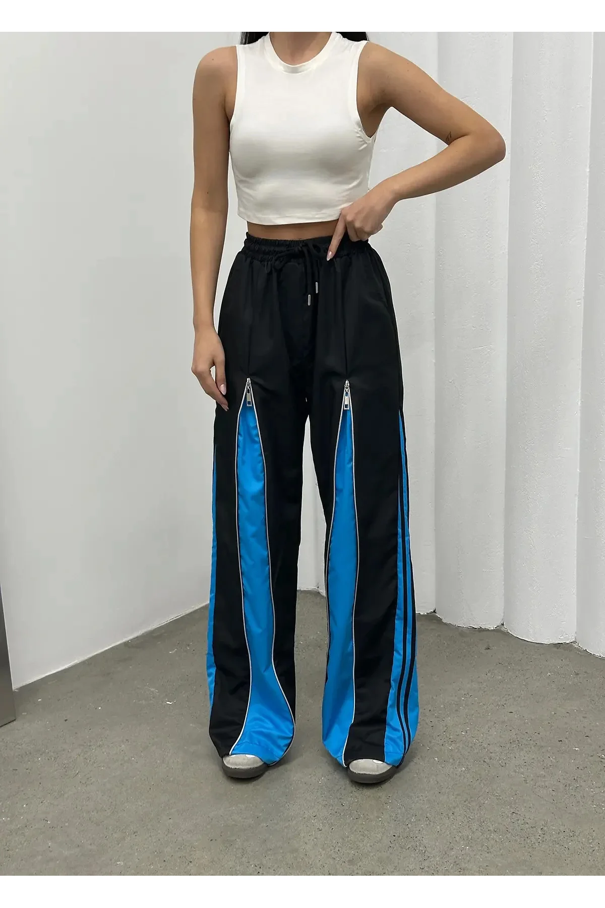 Urban Zip Track Pant – Blok Detaylı Urban Zip Track Pant – Blok Detaylı