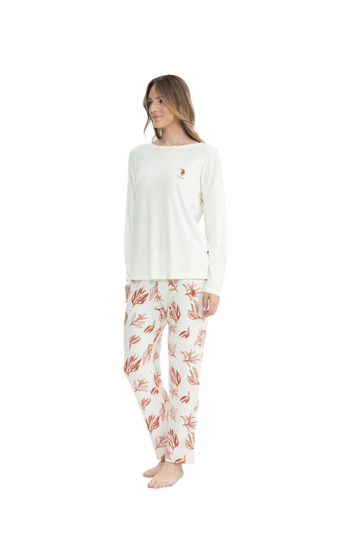 Kadın Yuvarlak Yaka Kısa Paça Pijama Takımı 11025KZ.E1.TAGR7.OU.1.0.P.6.023LKEKM