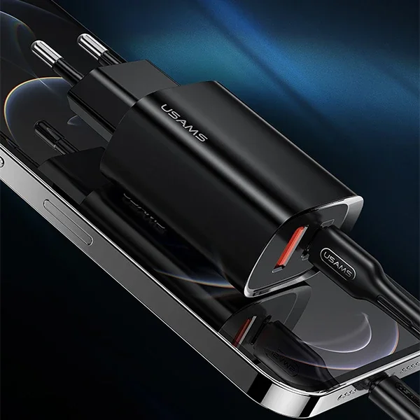 USAMS iPhone 20W QC3.0 + PD3.0 Hızlı Şarj Başlık US-CC121 T35-1852 USAMS iPhone 20W QC3.0 + PD3.0 Hızlı Şarj Başlık US-CC121 T35-1852