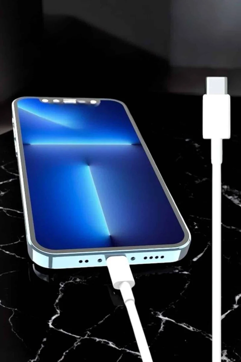 USB Type-C to Lightning Hızlı Şarj Kablosu 30W - iPhone Uyumlu ve Veri Aktarım