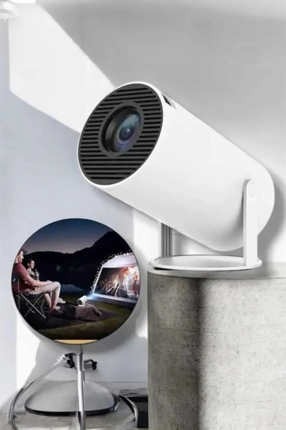 USB ve Kablosuz Bağlantı Özellikli 5000 Saat Ampul Ömürlü Projeks