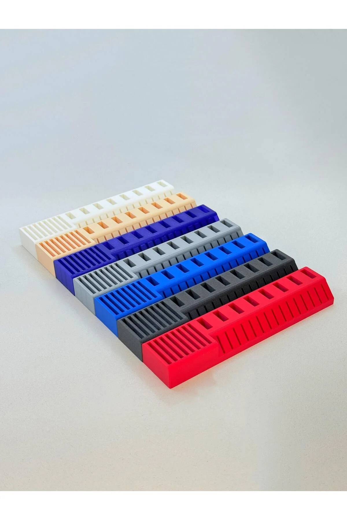 USB/SD Kart/Micro SD Kart Organizer Düzenleyici Stand Dekoratif Tasarım - Görsel 2