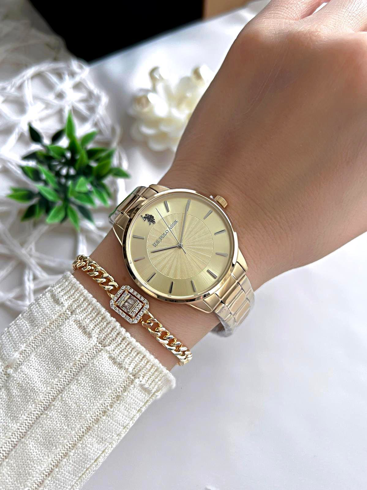 U.S.POLO ASSN Çelik Kordon 5 Atm Suya Dayanıklı Kadın Kol Saati+B