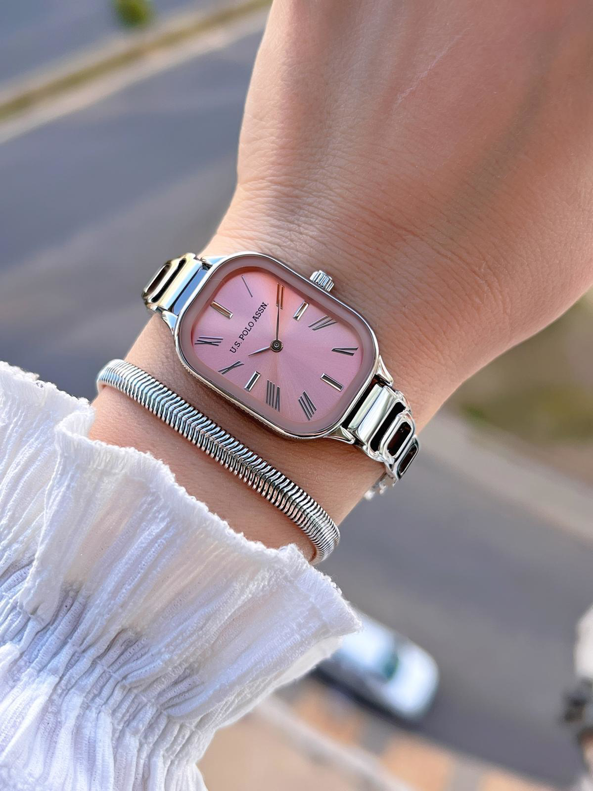 U.S.POLO ASSN Çelik Kordon 3 Atm Suya Dayanıklı Kadın Kol Saati+B