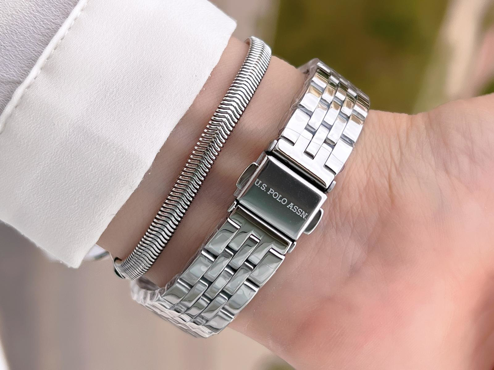 U.S.POLO ASSN Çelik Kordon 3 Atm Suya Dayanıklı Kadın Kol Saati+B