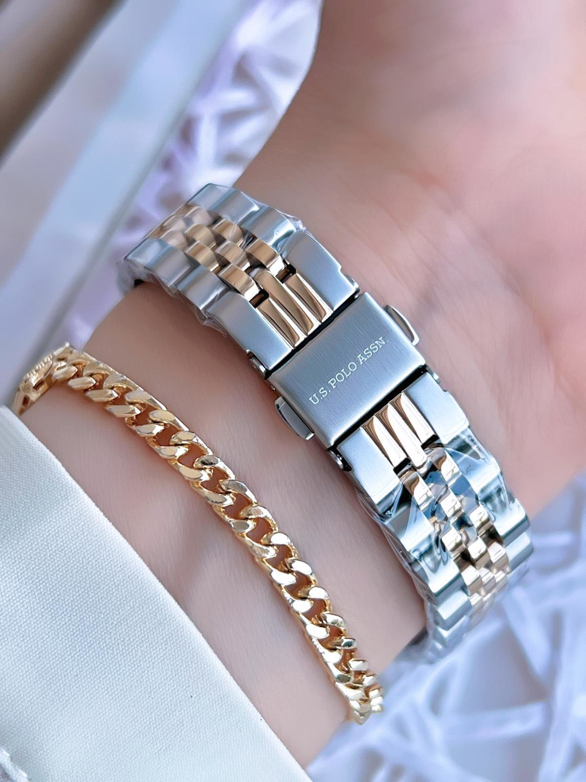 U.S.POLO ASSN Çelik Kordon 5 Atm Suya Dayanıklı Kadın Kol Saati+B