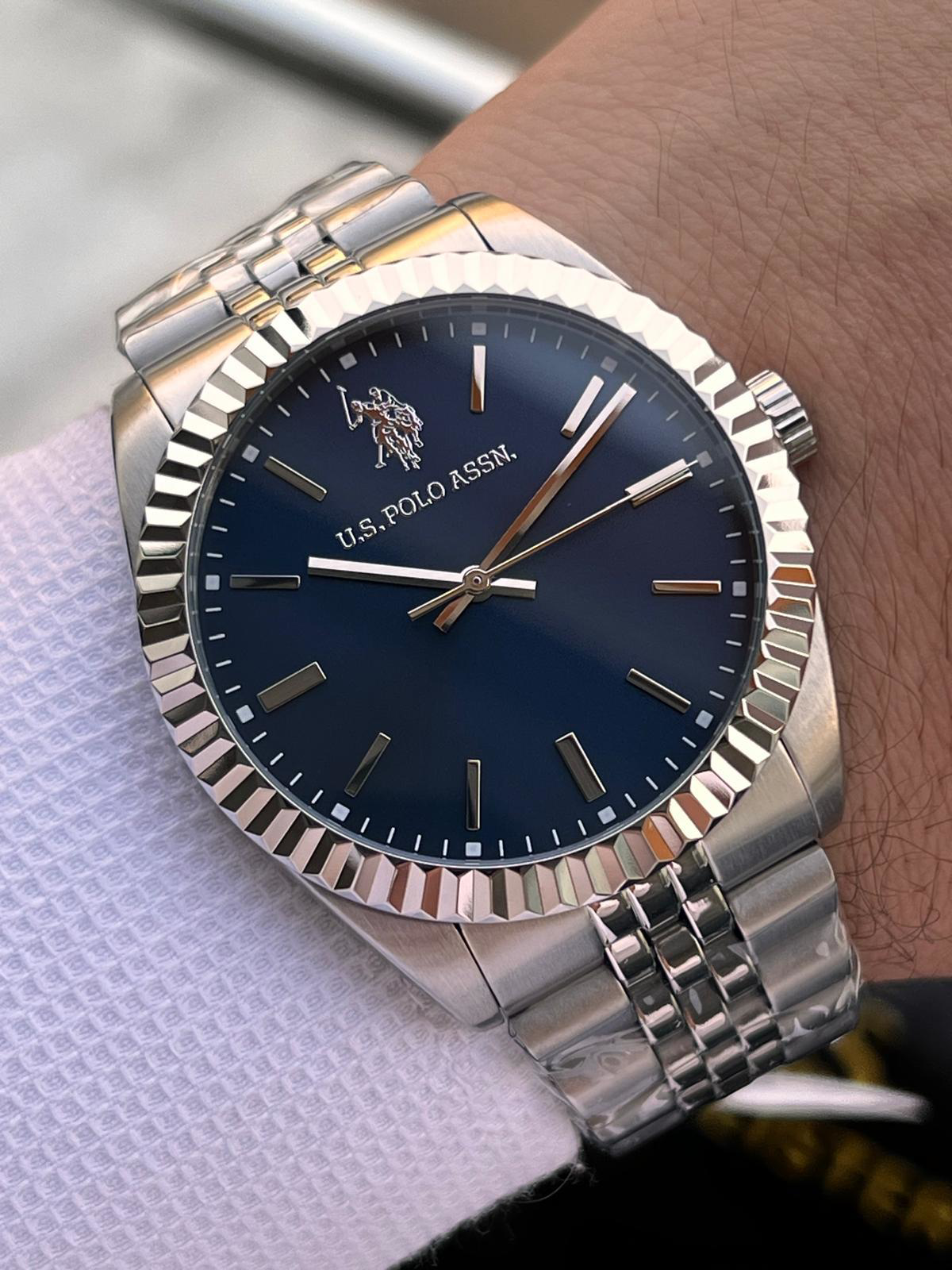 U.S.Polo Assn Çelik Kasa Ve Kordon 2 Yıl Garantili 5 Atm Suya Day U.S.Polo Assn Çelik Kasa Ve Kordon 2 Yıl Garantili 5 Atm Suya Day