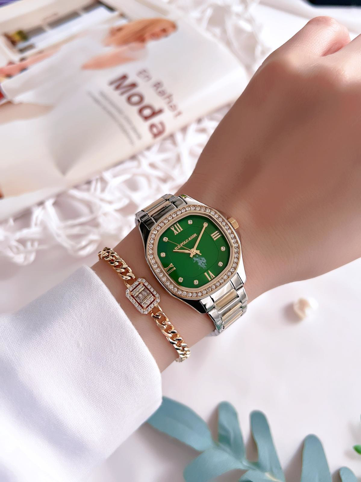 U.S.POLO ASSN Çelik Kordon 5 Atm Suya Dayanıklı Kadın Kol Saati+B