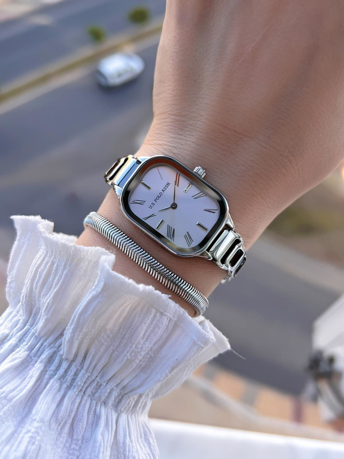 U.S.POLO ASSN Çelik Kordon 3 Atm Suya Dayanıklı Kadın Kol Saati+B