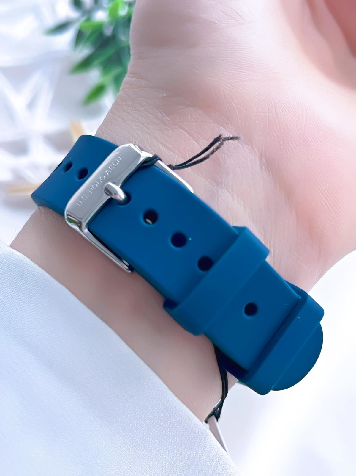 U.S.POLO ASSN Silikon Kordon 3 Atm Suya Dayanıklı Spor Kadın Kol 