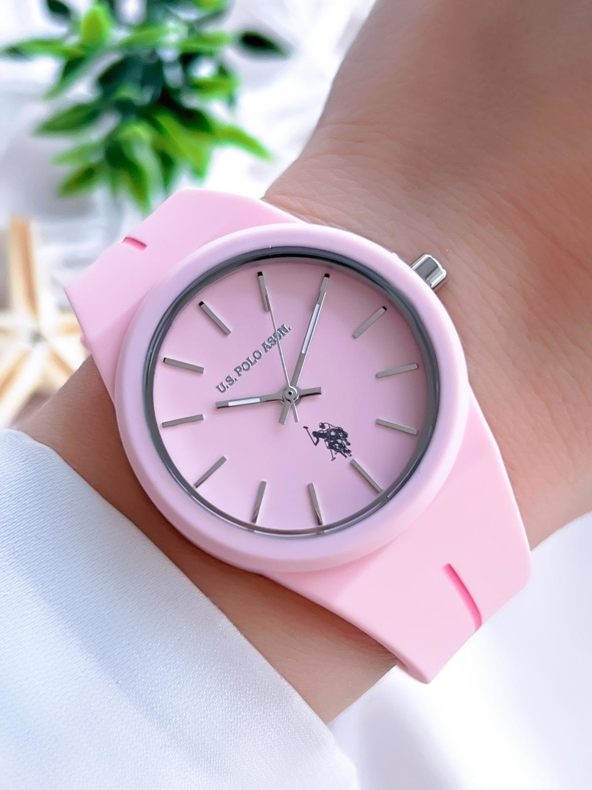 U.S. Polo Assn. U.S.Polo Assn Silikon Kordon 3 Atm Suya Dayanikli Spor Kadin Kol U.S. Polo Assn. U.S.Polo Assn Silikon Kordon 3 Atm Suya Dayanikli Spor Kadin Kol