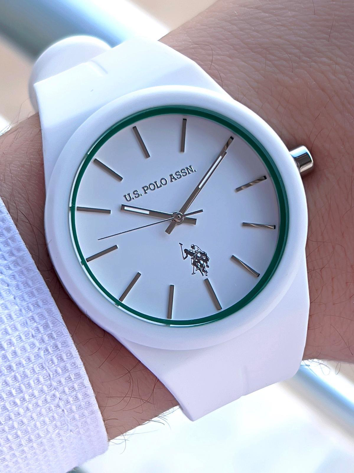 U.S.POLO ASSN Silikon Kordon 3 Atm Suya Dayanıklı Spor Erkek Kol 