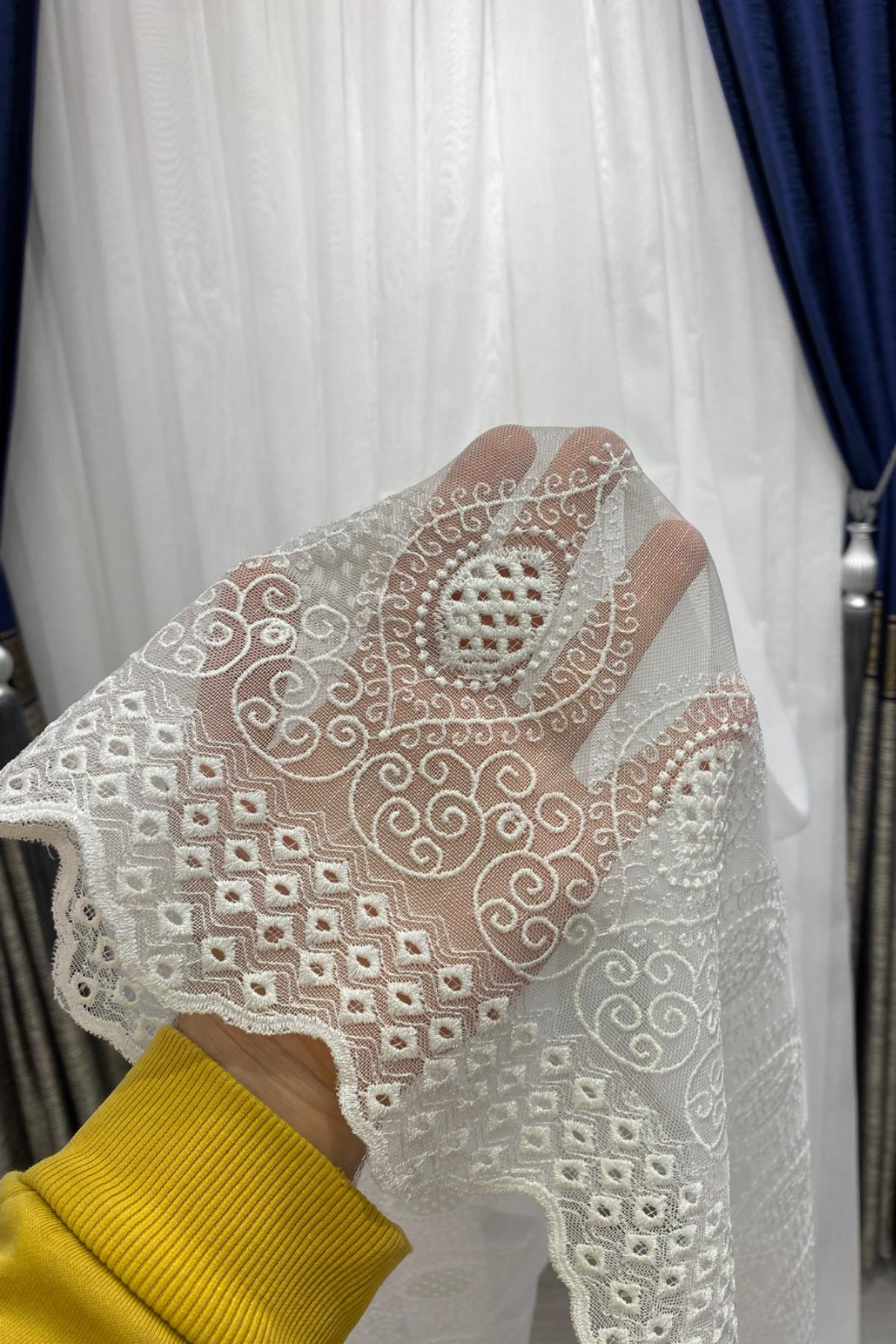 Özgün Home Üst Kalite Etek Nakişli (1/2,5 Normal Pile) Tül Perde