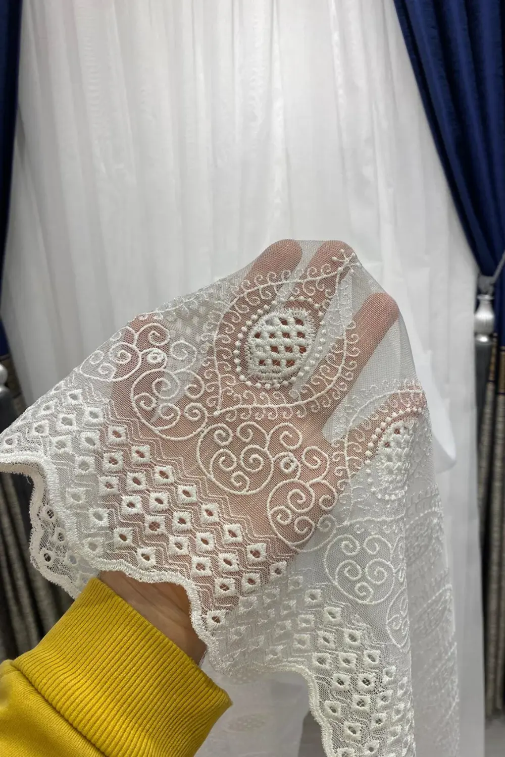 Üst Kalite Etek Nakışlı (1/2,5 Normal Pile) Tül Perde