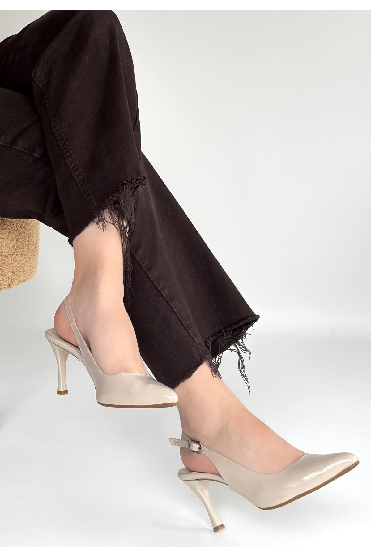 Uster Bej Rugan Topuklu Ayakkabı - Lisinya