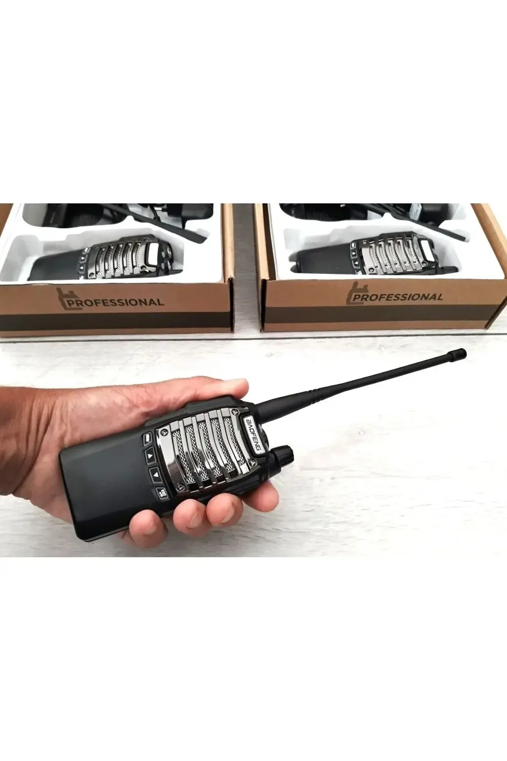 Uv-8d Uv8d Telsiz Yeni Versiyon Chip. 8d Güçlü Kasa. 2000 Mah Pil