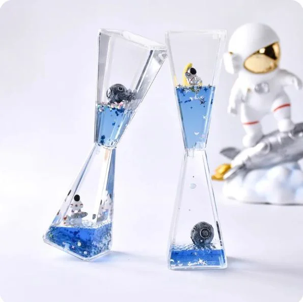Uzay Temalı Dökülen Yağ Kum Saati - Astronot Süs & Hediye