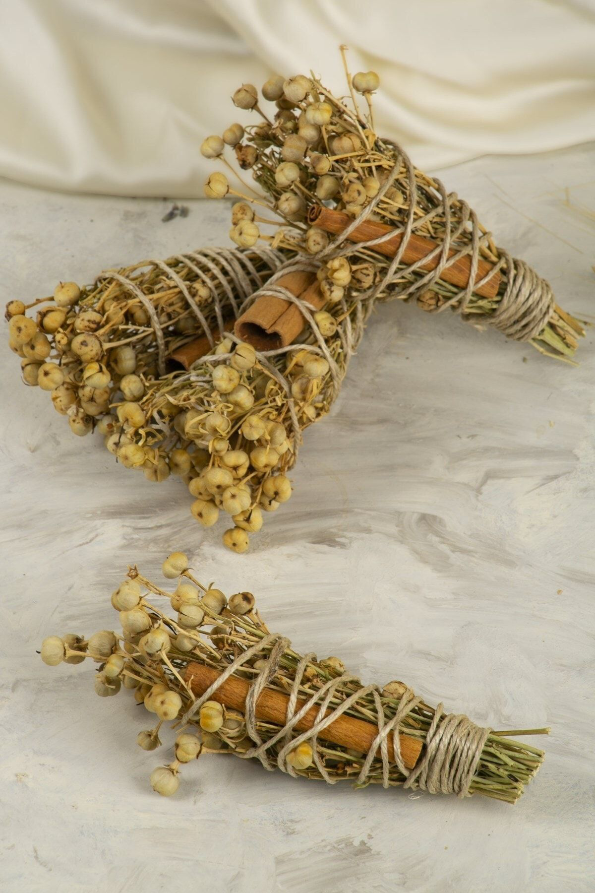 Üzerlik Otu Tütsüsü 4 Demet Nazar Otu