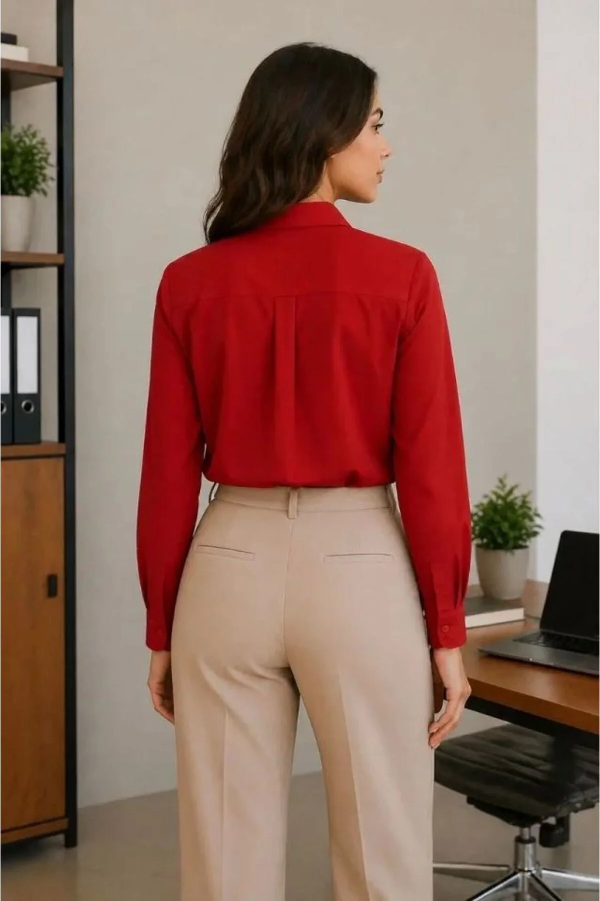Uzun Kol Gömlek Düğmeli Klasik Yaka Günlük Ve Ofis Şıklığına Uygu