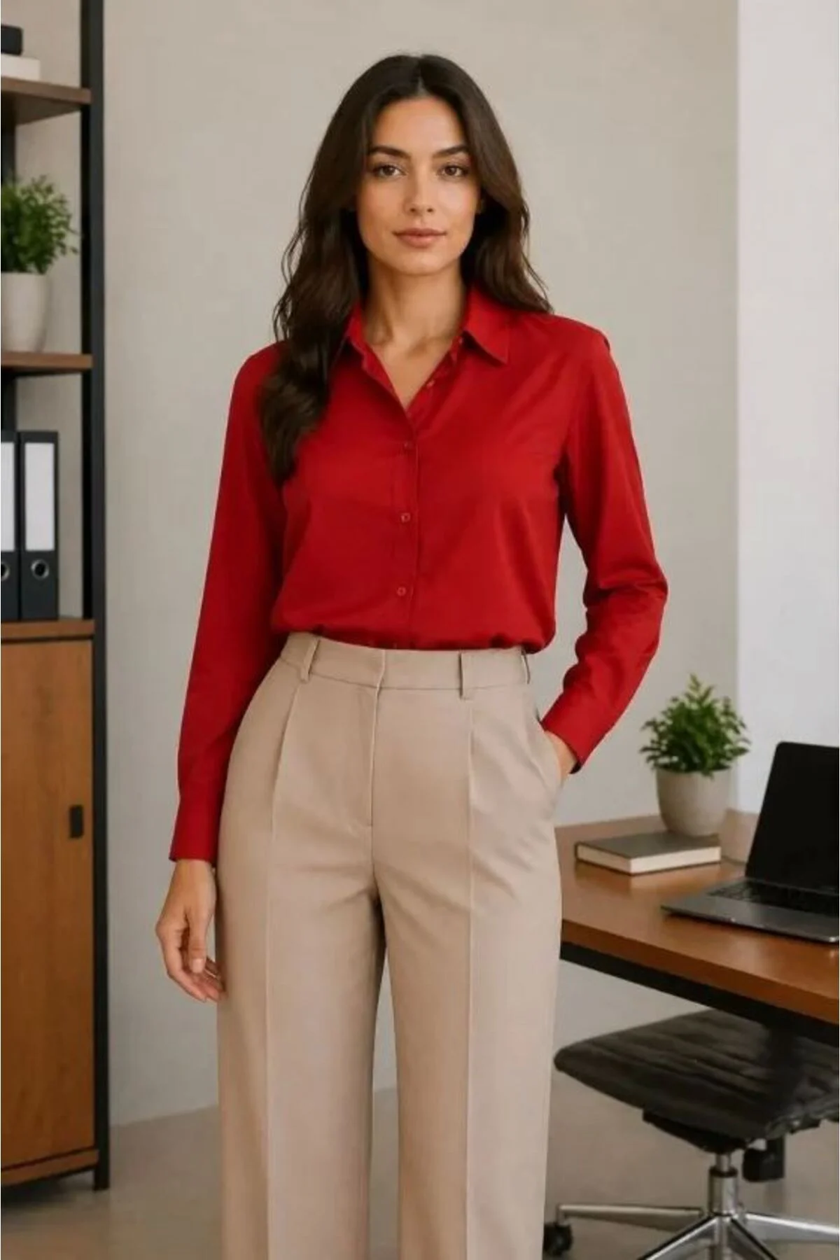 Uzun Kol Gömlek Düğmeli Klasik Yaka Günlük Ve Ofis Şıklığına Uygu