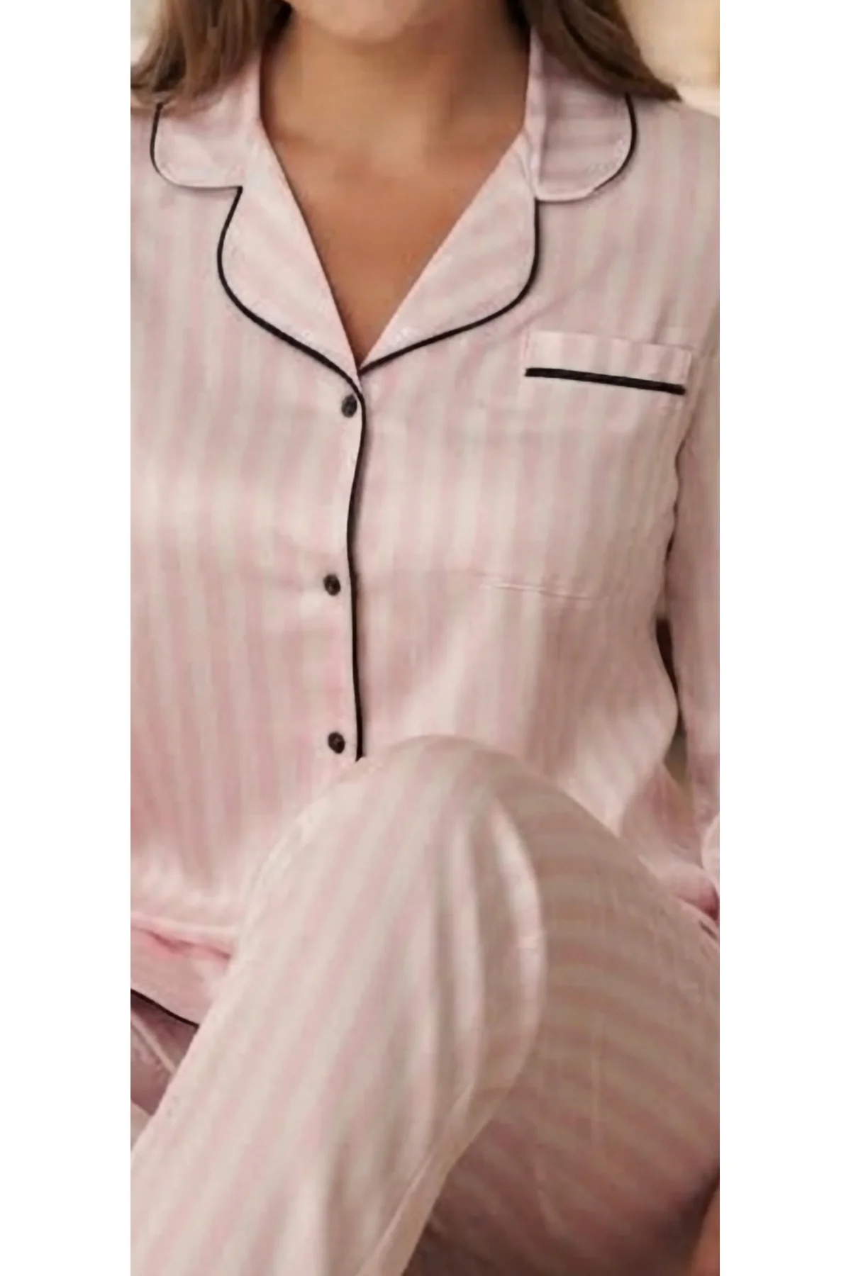 Uzun Kol Pamuk Saten Kadın Pijama Takımı Çizgili Pembe Uzun Kol Pamuk Saten Kadın Pijama Takımı Çizgili Pembe