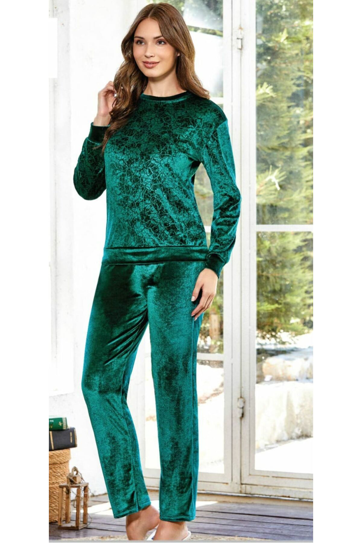 UZUN KOL ŞIK KADİFE KADIN PİJAMA TAKIMI