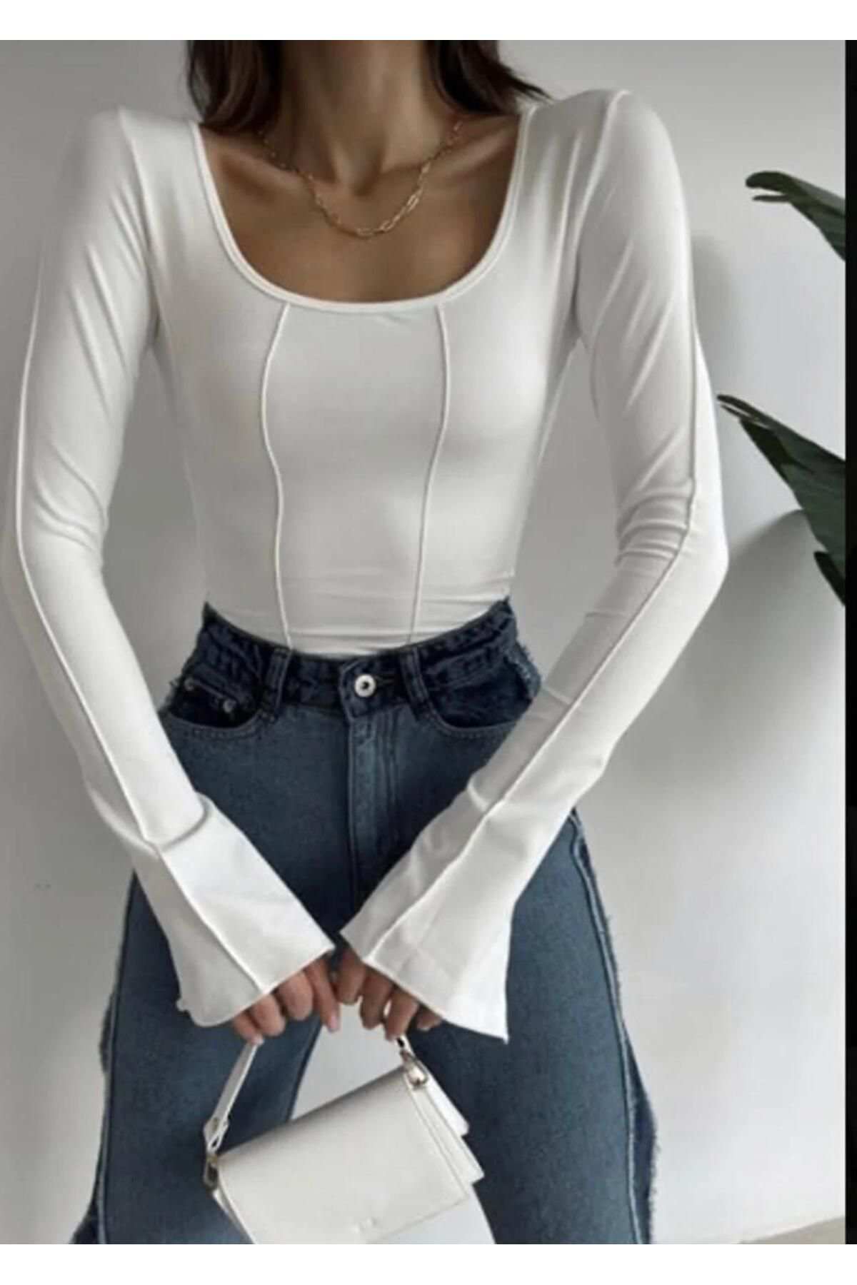 uzun kollu kare yaka kolu volanlı sırt dekolteli bluz