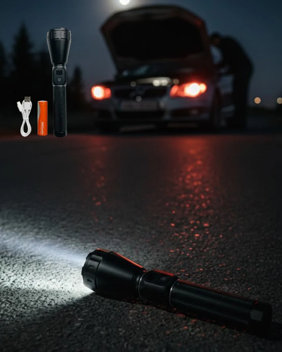 Uzun Ömürlü Şarjlı El Feneri - Güçlü LED & 9000mAh Batarya