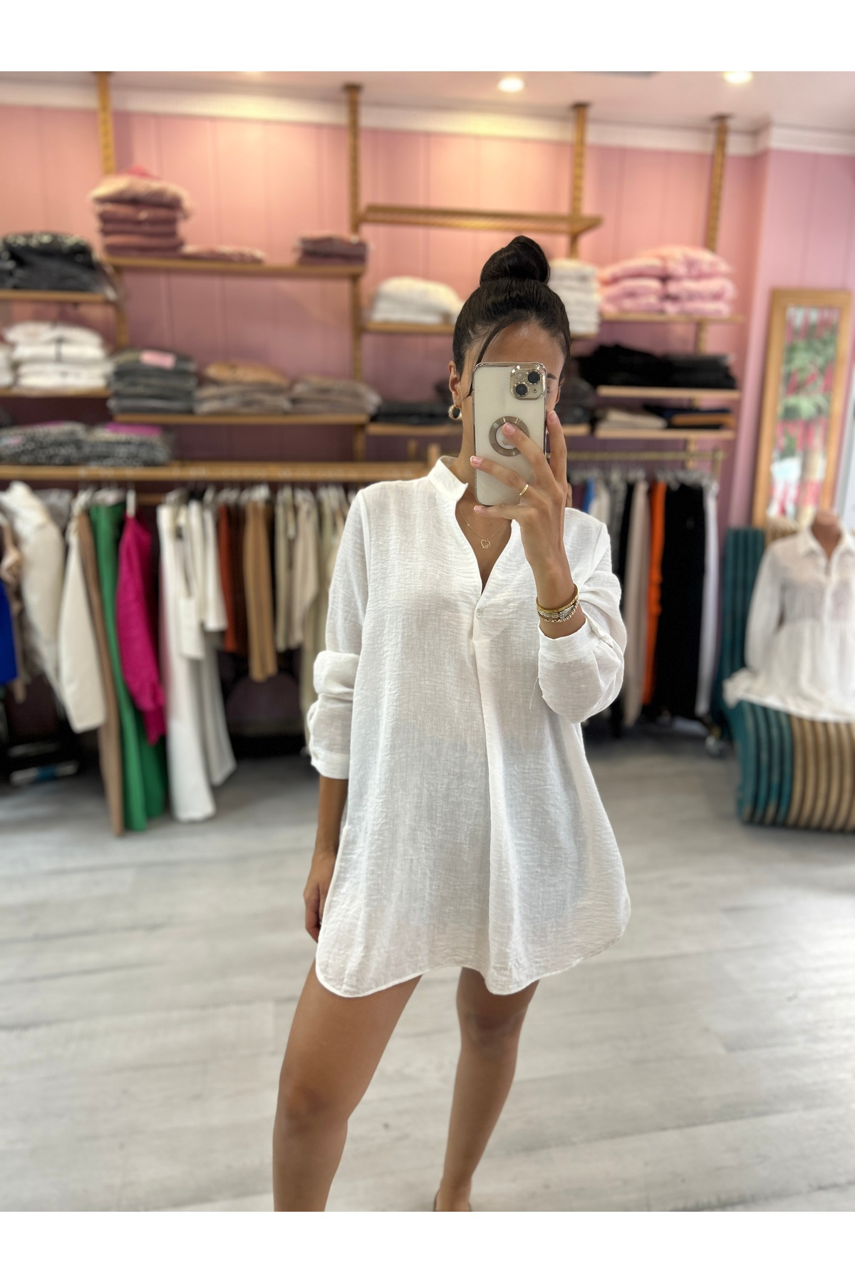 V Yaka Göğüs Dekolteli Uzun Kol Salaş Bluz