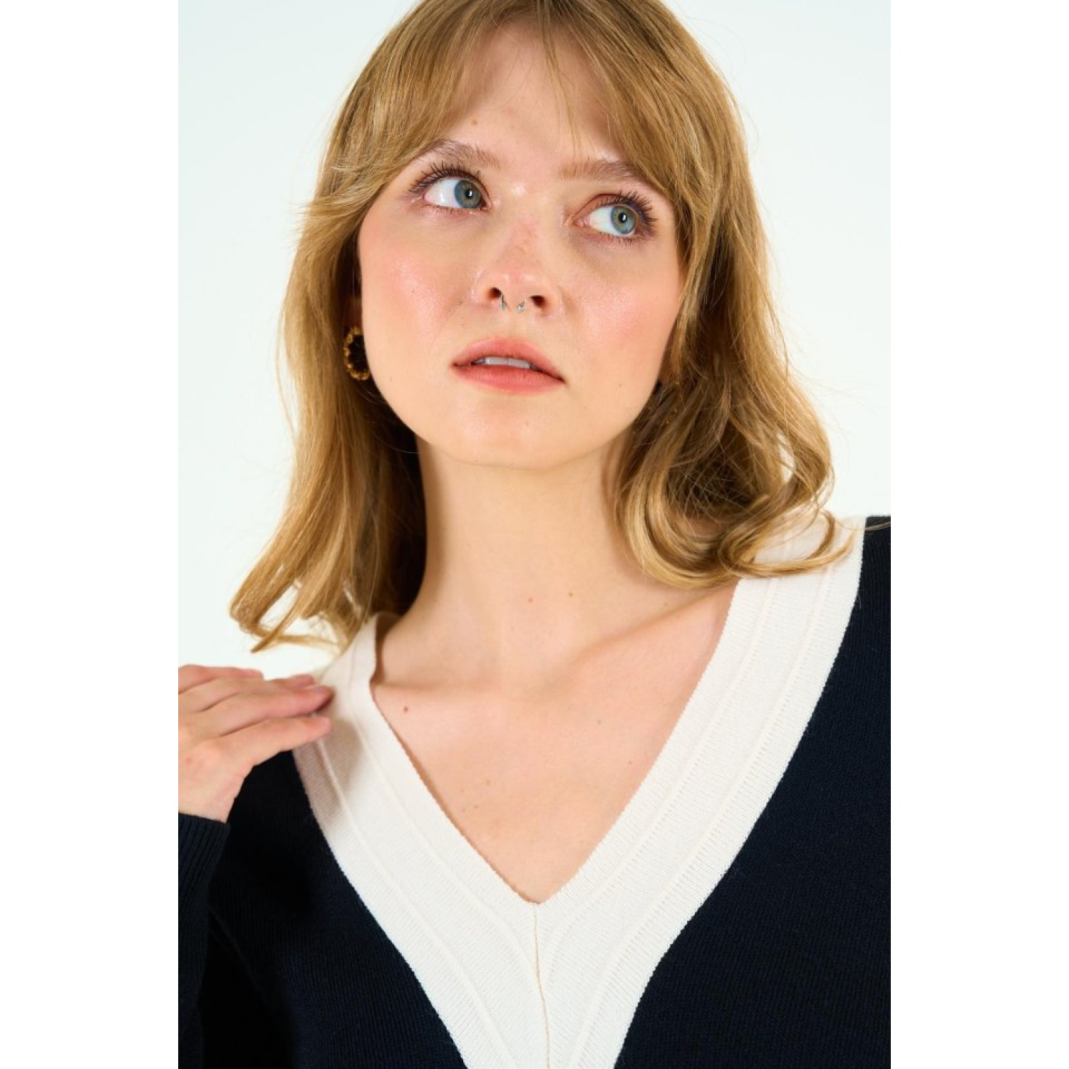 V Yaka Triko Kazak - Siyah-Krem