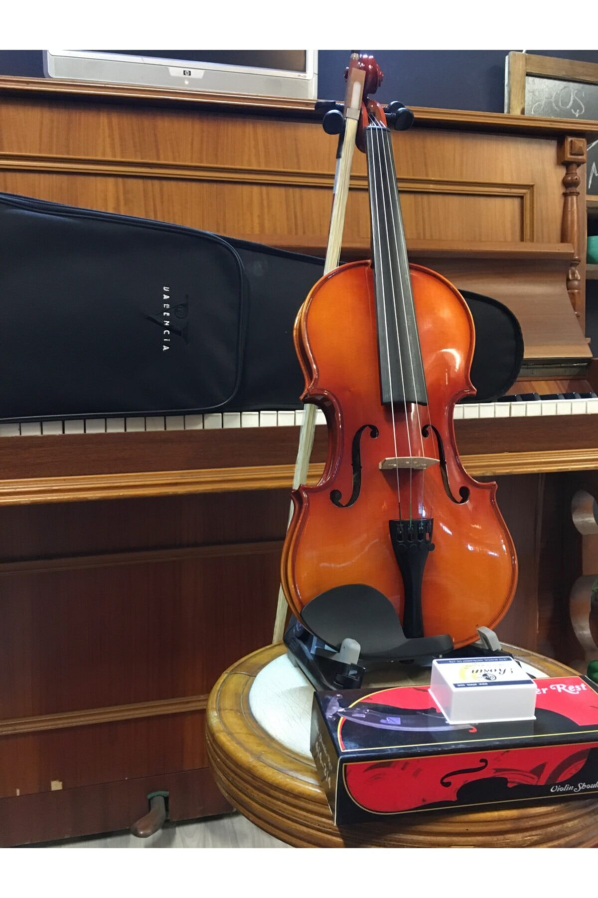 Valencia V160 4/4 Tamboy Keman