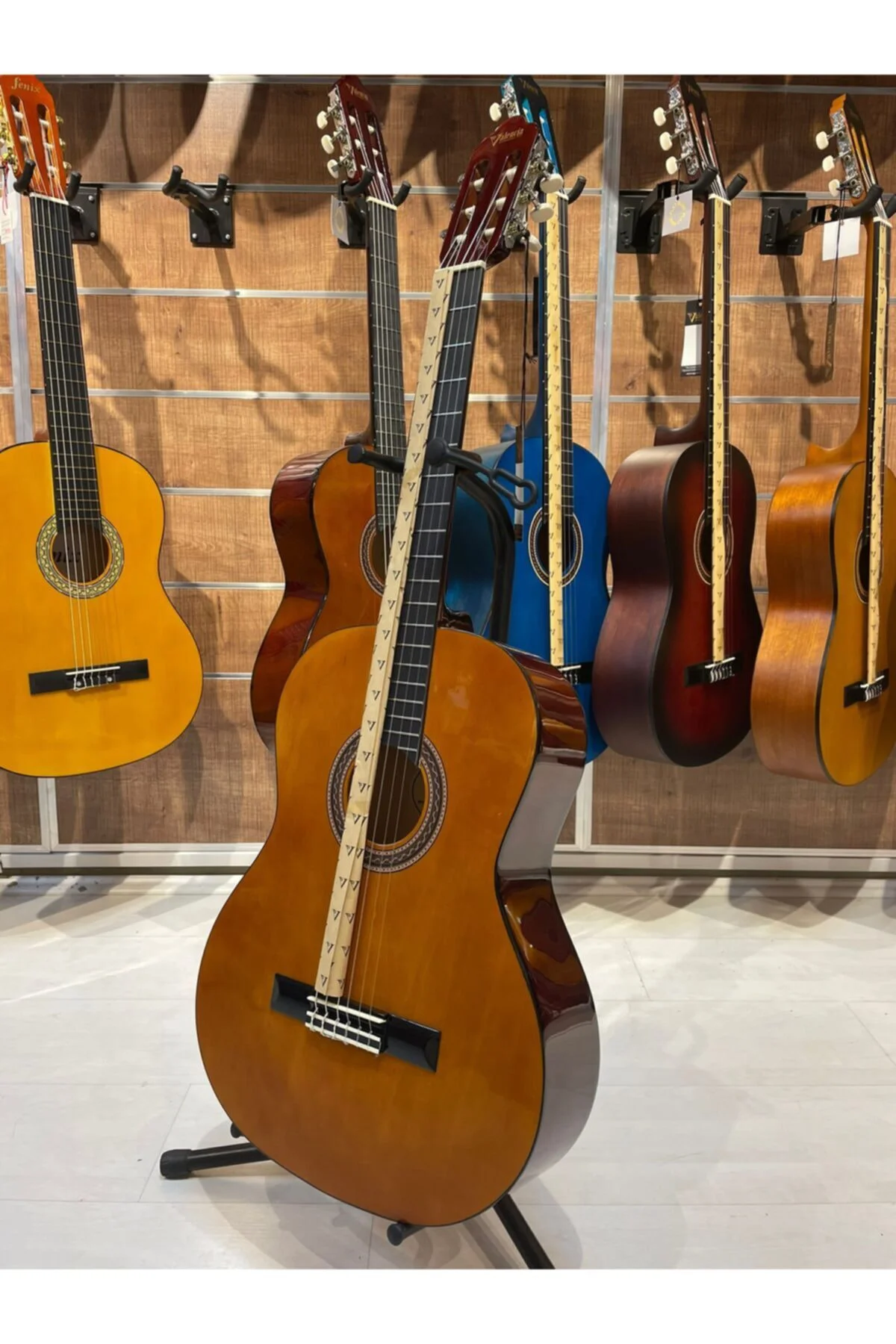 VC104T Klasik Gitar Naturel Sap Çelikli