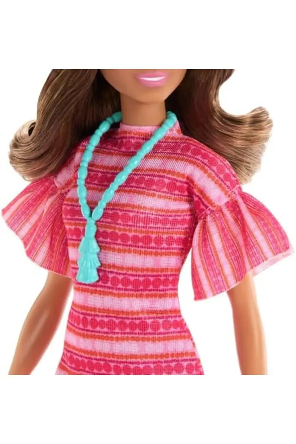 ve Teresa'nın Dostluk Tarifi, klasik ve kolye gibi aksesuarlarıyl