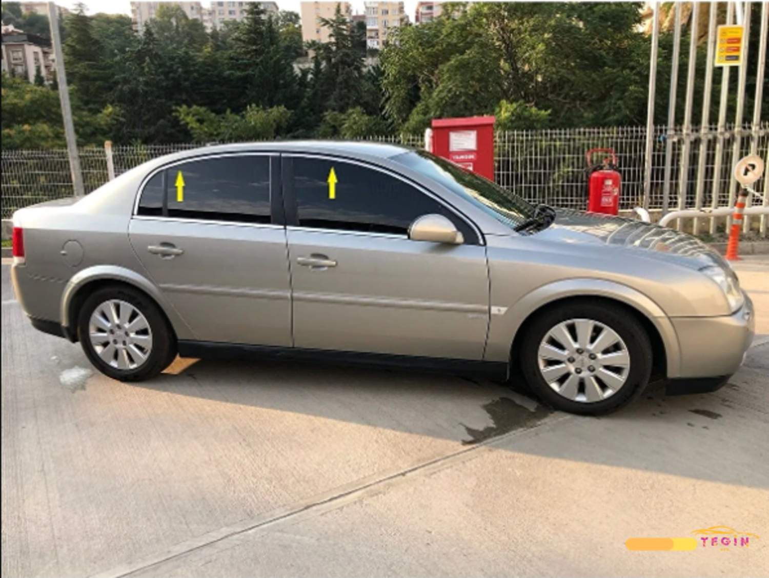 Vectra C SD/SW 2002-2008 Cam Üst Çıtası 4 Parça Paslanmaz Çelik